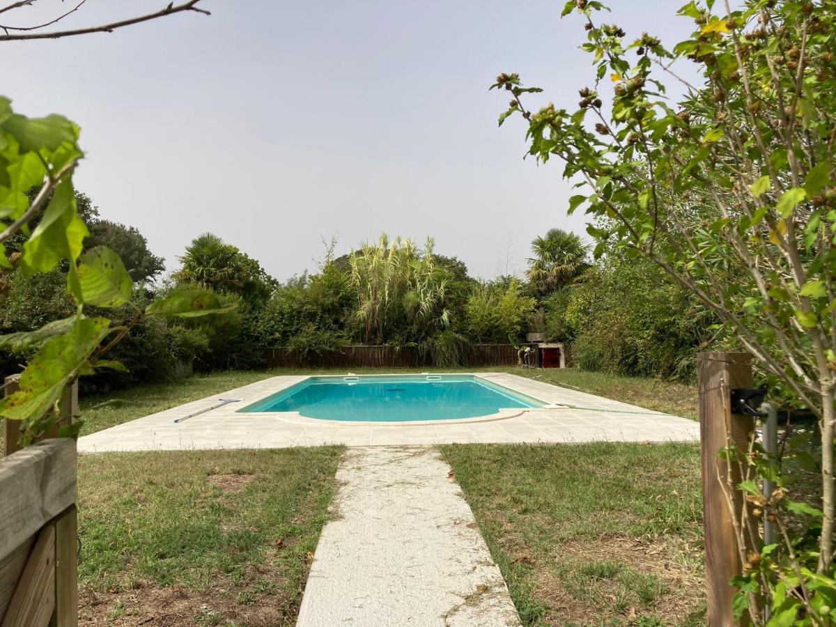 Vila Metairie De Moutiques Cazaubon Exteriér fotografie