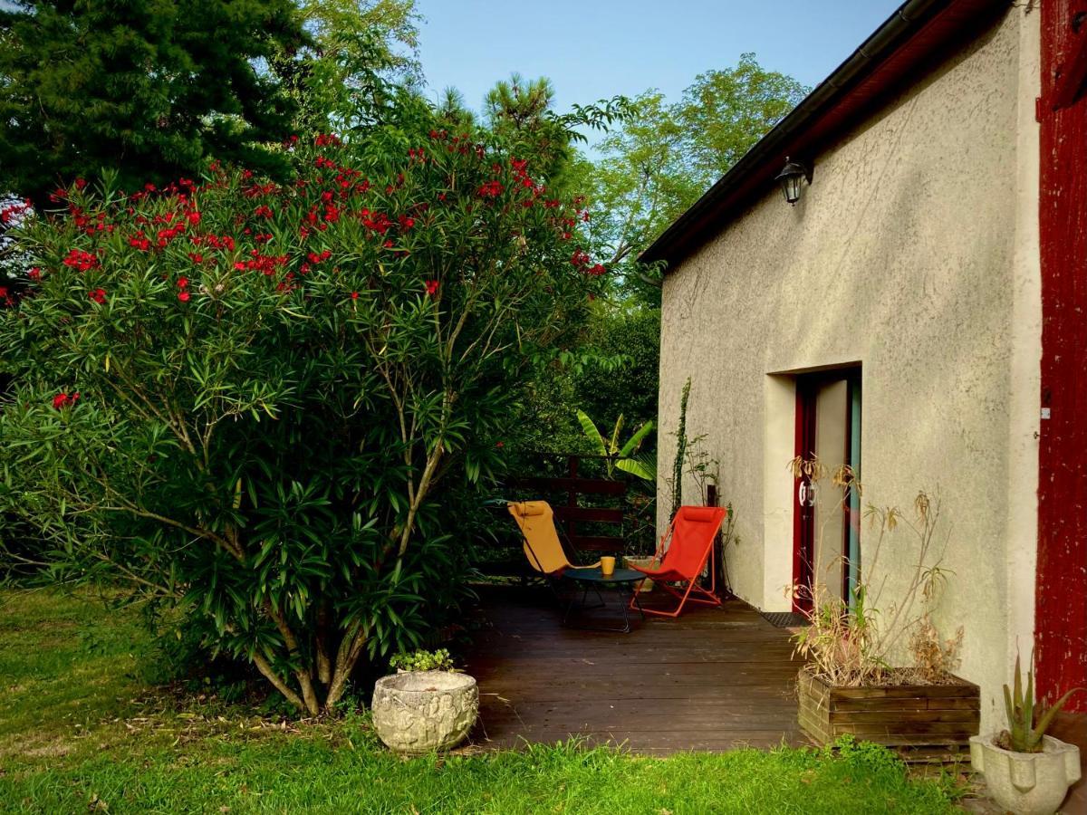 Vila Metairie De Moutiques Cazaubon Exteriér fotografie